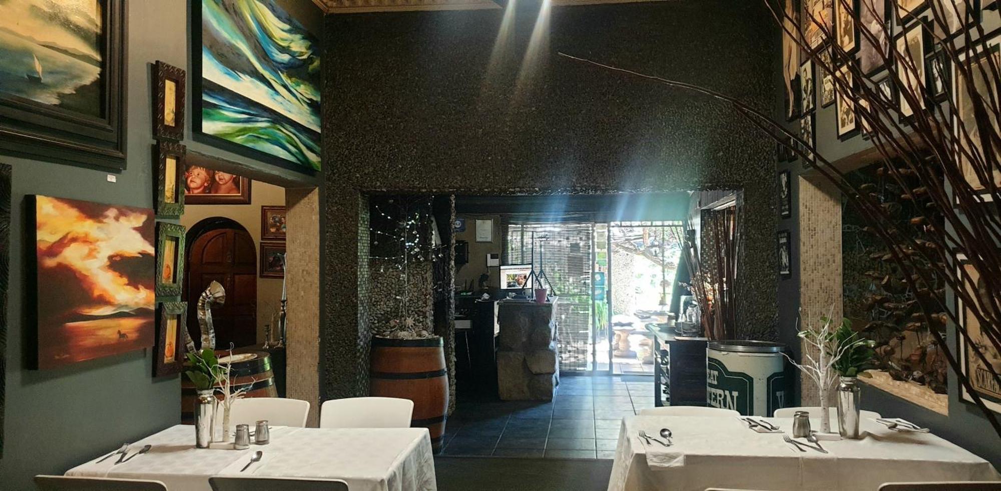 44 On Ennis Guest Lodge And Restaurant - No Load Sheddding แอร์เมอโล ภายนอก รูปภาพ