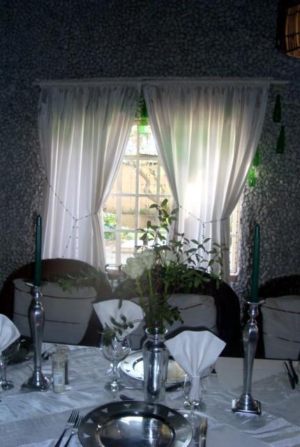 44 On Ennis Guest Lodge And Restaurant - No Load Sheddding แอร์เมอโล ภายนอก รูปภาพ