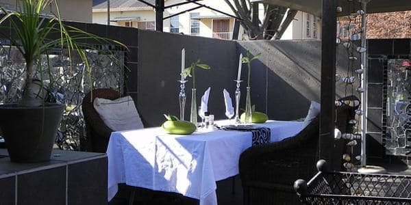 44 On Ennis Guest Lodge And Restaurant - No Load Sheddding แอร์เมอโล ภายนอก รูปภาพ